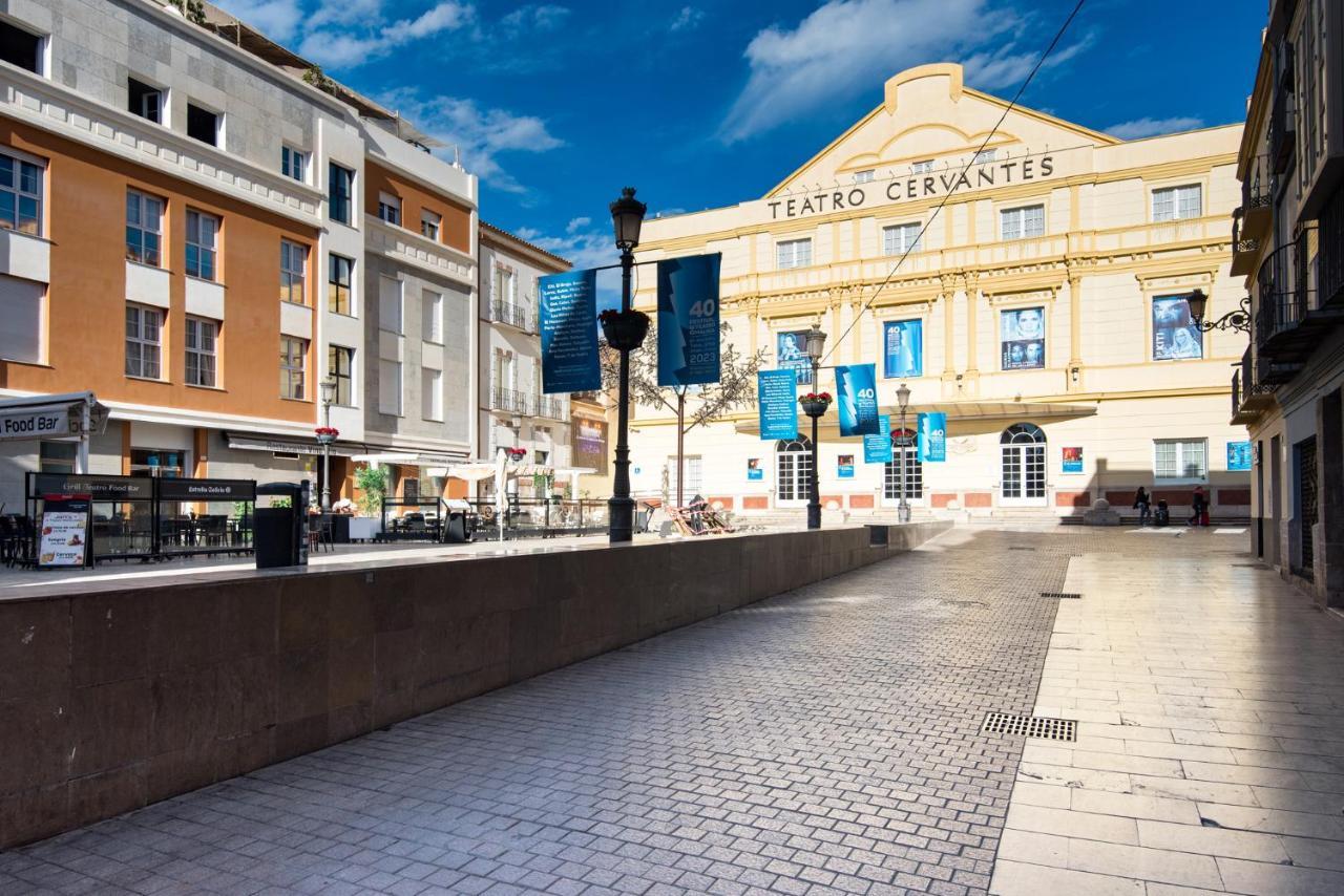 The 1St Corner Central Apartments Malaga Zewnętrze zdjęcie