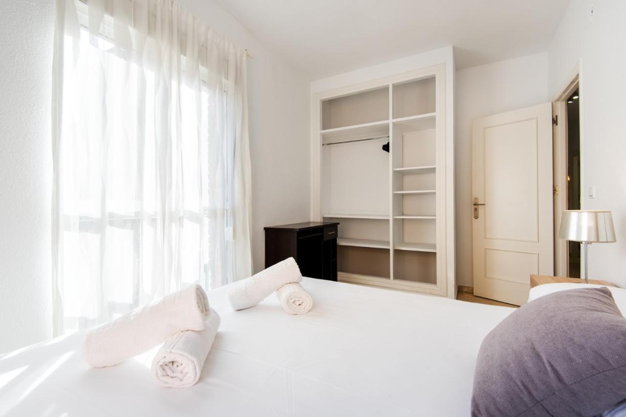 The 1St Corner Central Apartments Malaga Zewnętrze zdjęcie